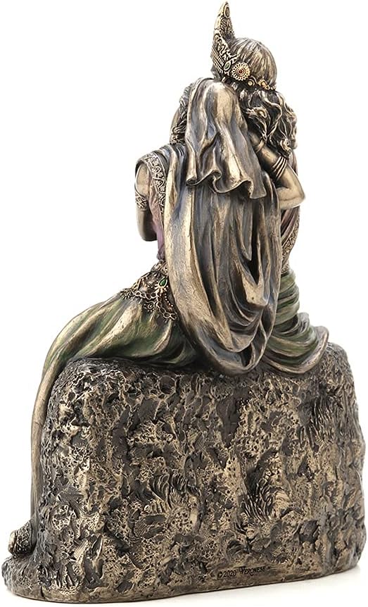 6 3/4 Tall Cold Cast Bronzed Resin Sculpture O31637