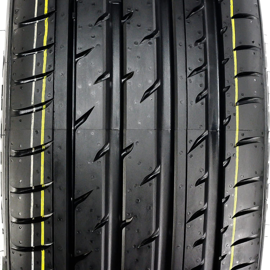 215/35R19 High Performance Radial Tire F1020