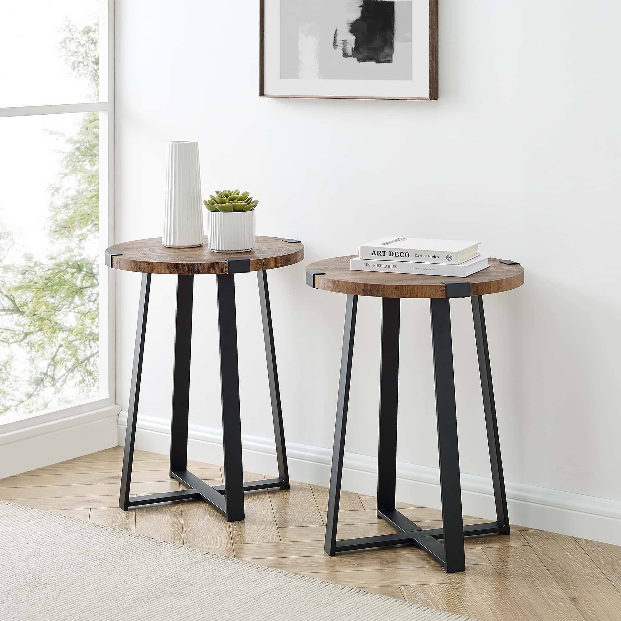 Rustic Oak Round Side Table G71048