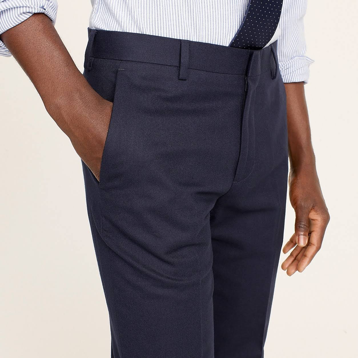 Slim-Fit Unstructured Suit Pant in English Wool-Cotton Twill F74865