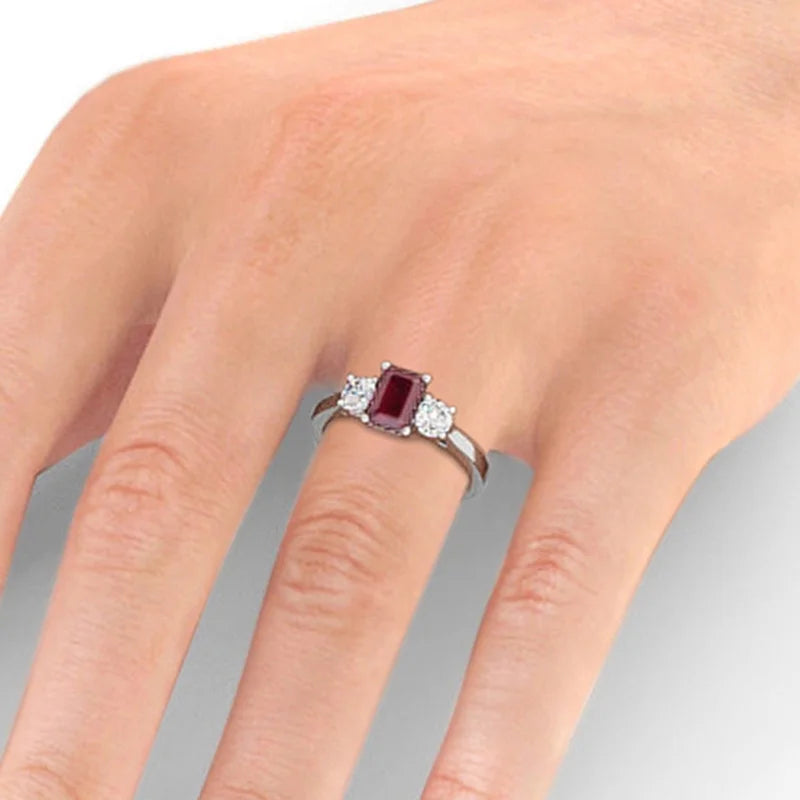 14K White Gold Three Stone Ring F6564