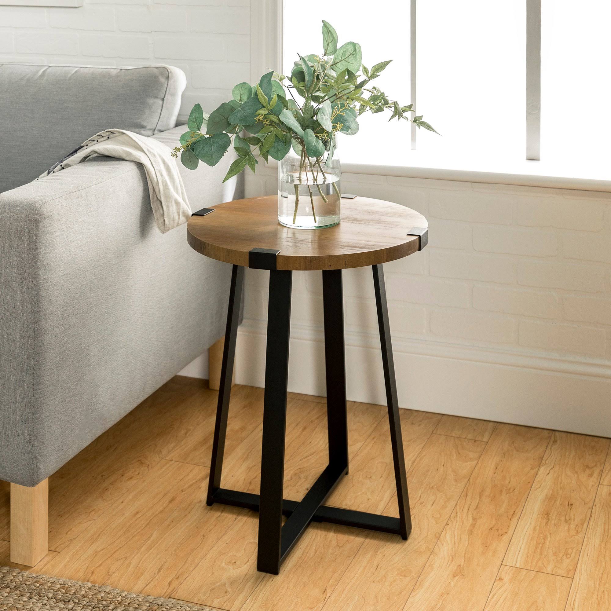 Rustic Oak Round Side Table G71048
