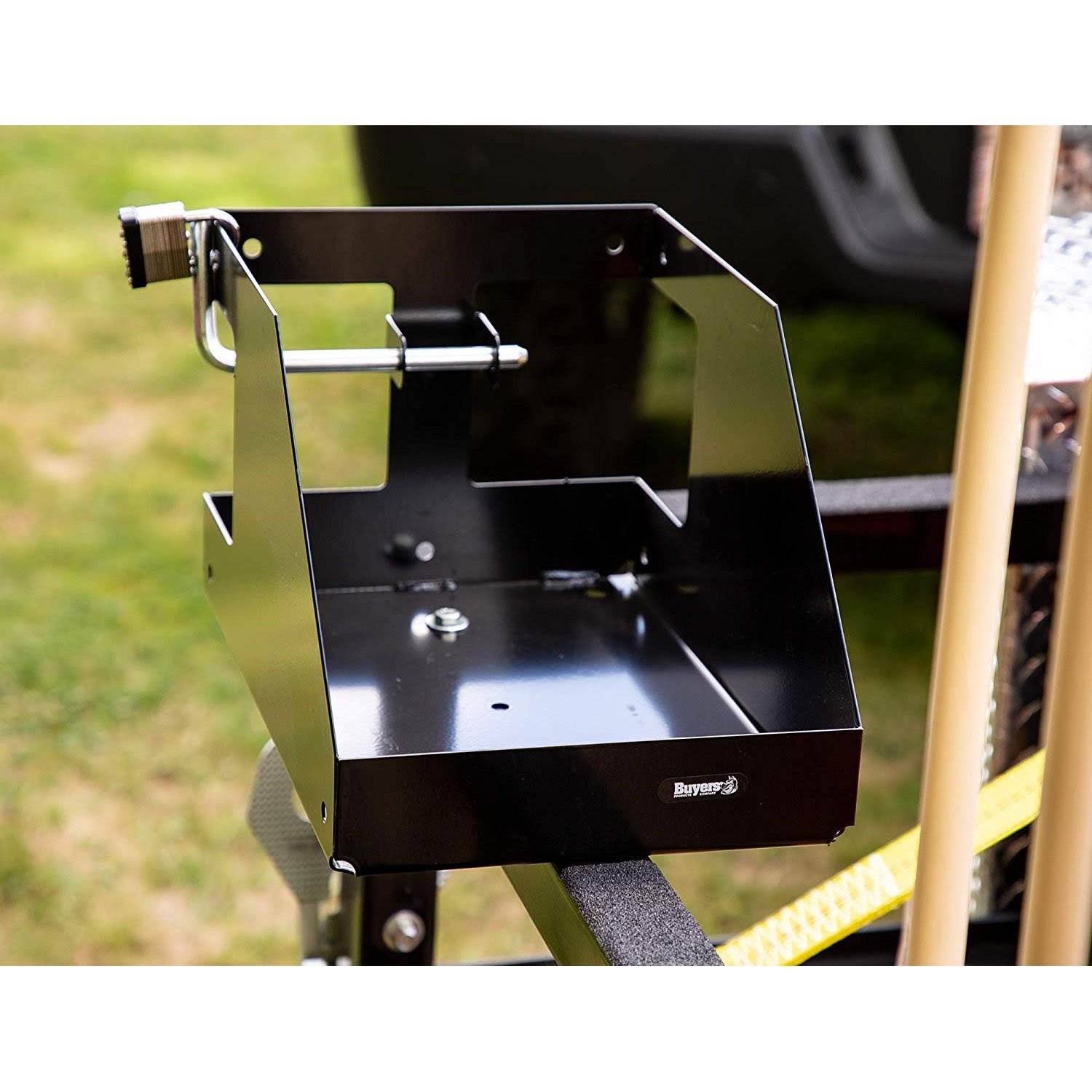 Locking GAS Can Rack C7018