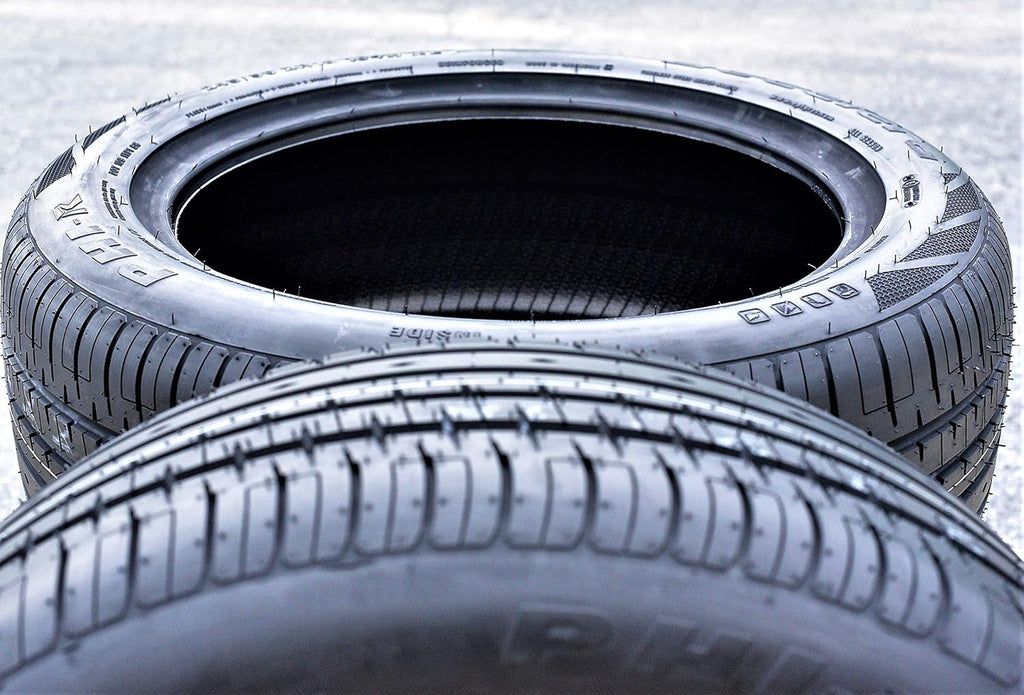 235/45R19 All-Season High Performance Radial Tire T45578