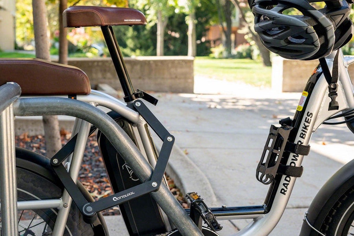 Black Folding Lock with Mount R32878