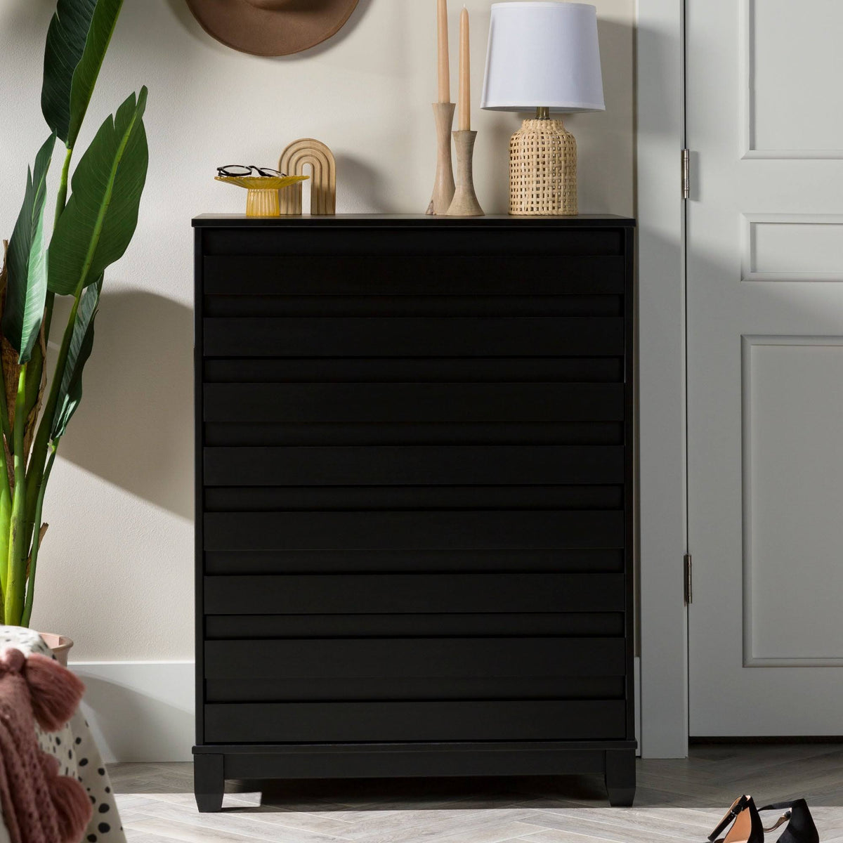 Black 4-Drawer Chest O915
