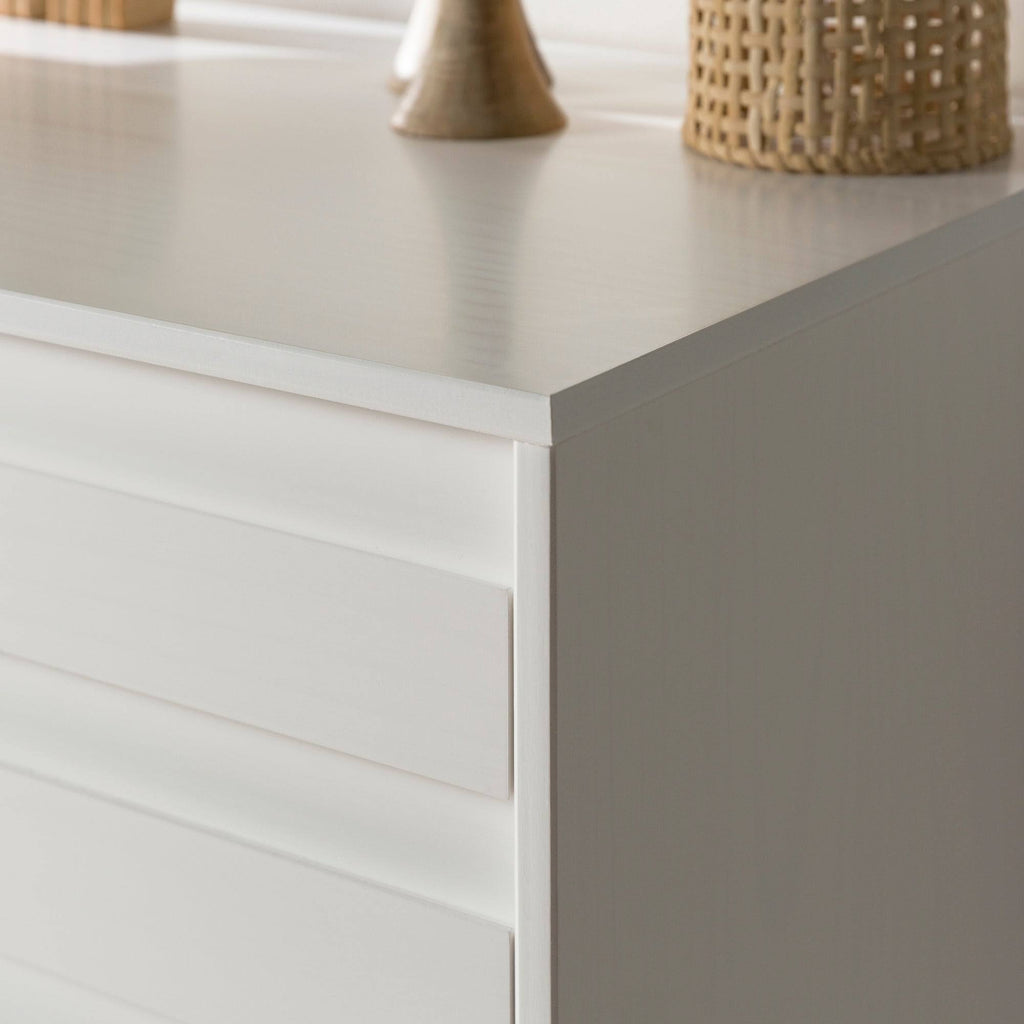 Black 4-Drawer Chest O915