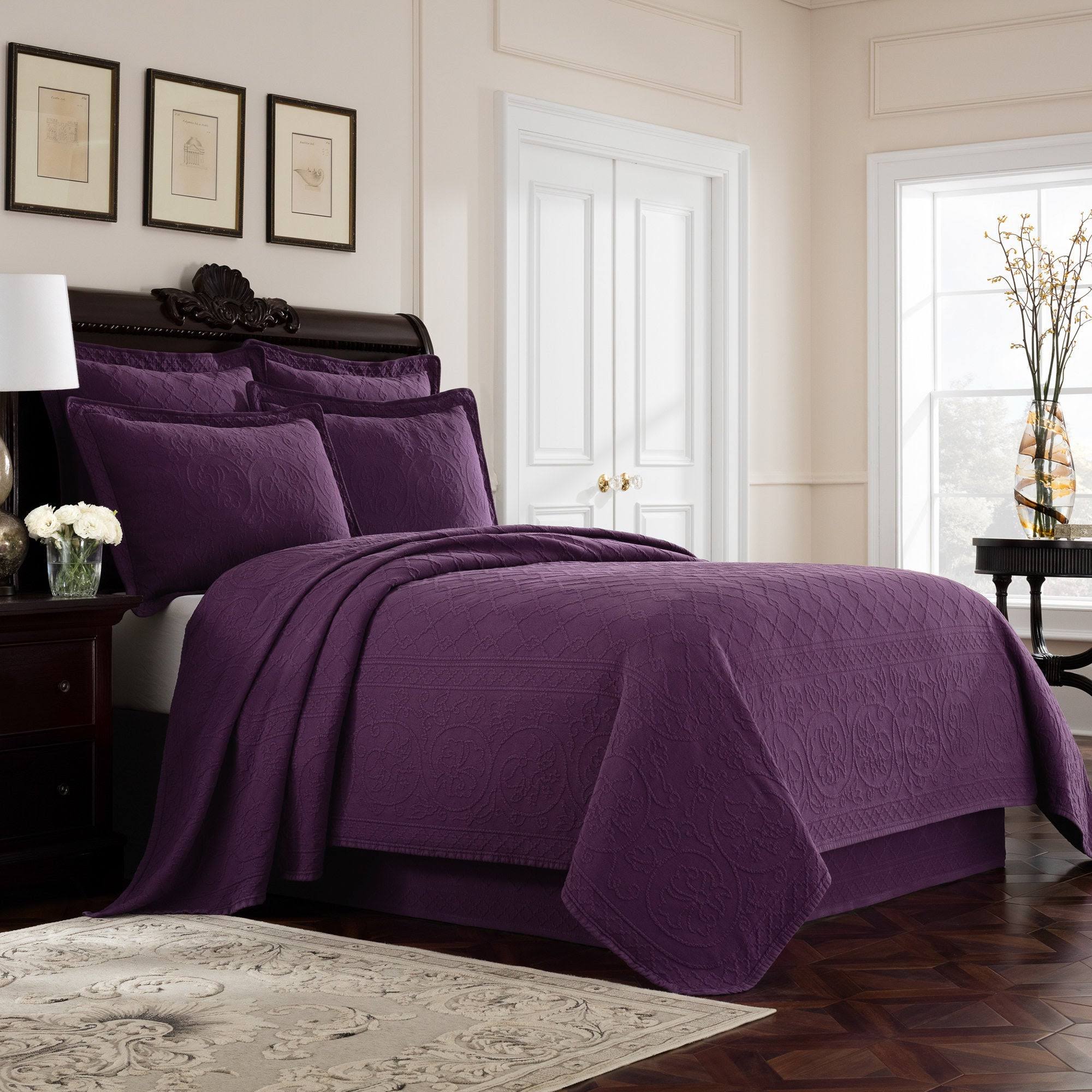 King Blue Coverlet M260