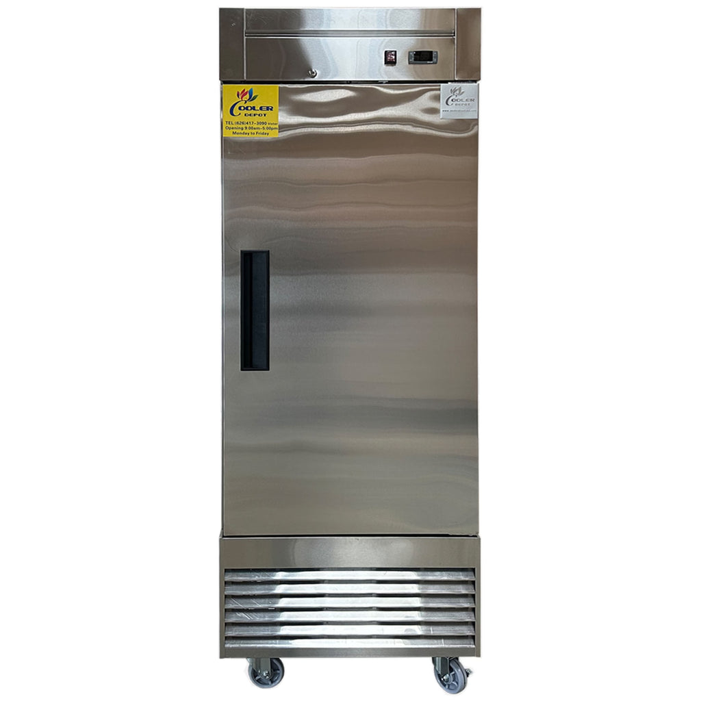 Commercial Upright Reach-in Freezer in Stainless Steel Y55240