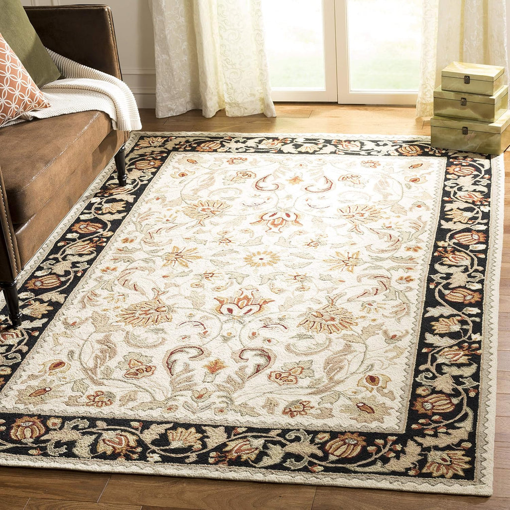 Hand-Hooked Oriental Runner, 3' x 6', Black / Ivory E4260