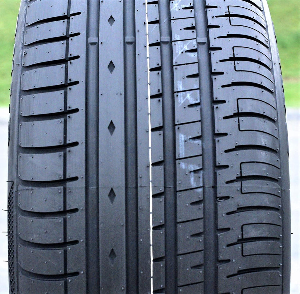 225/45R19 96W Tire X922