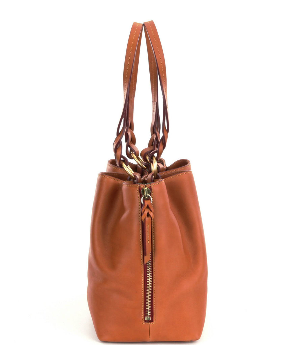 Large Zip Florentine Leather Black Bag O66971