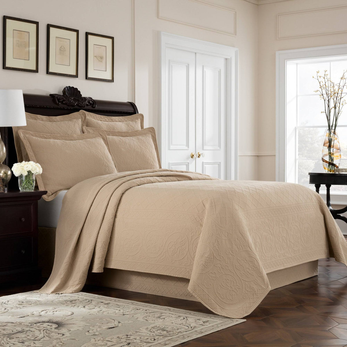 King Blue Coverlet M260